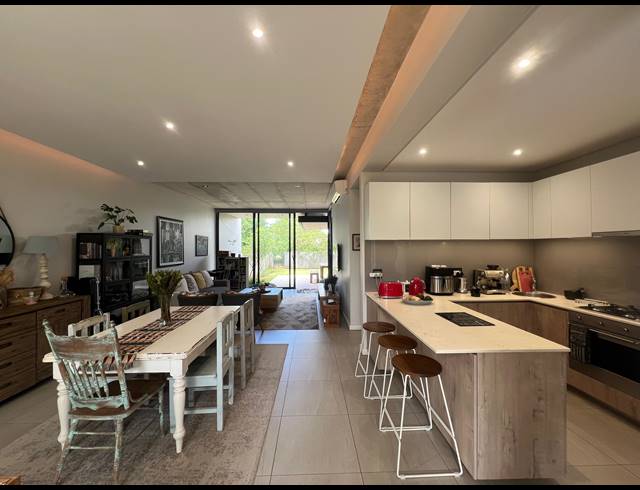 3 BEDROOM FREEHOLD FOR SALE IN SIBAYA PRECINCT